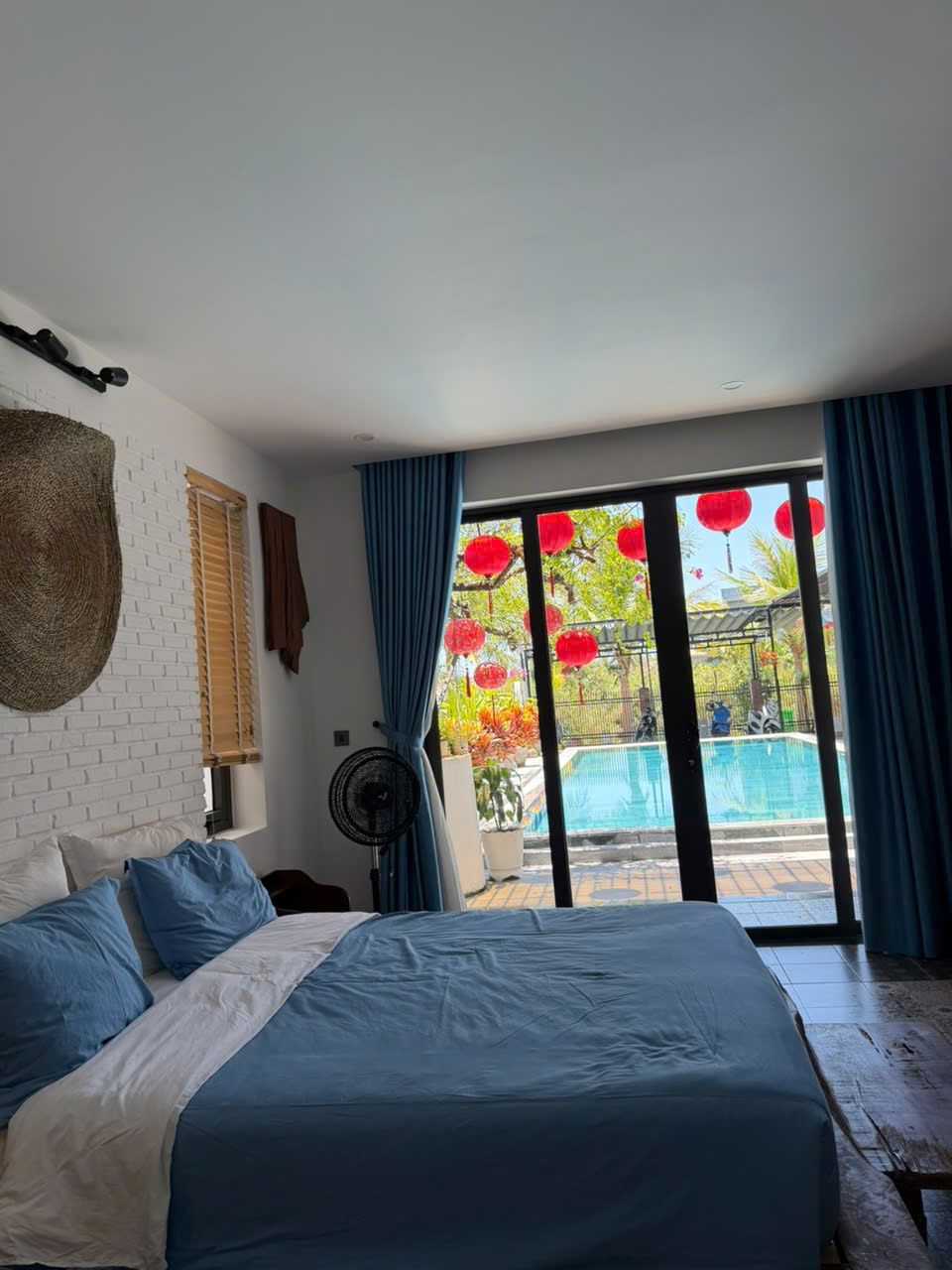 Studio, Building A: Bed by the big window